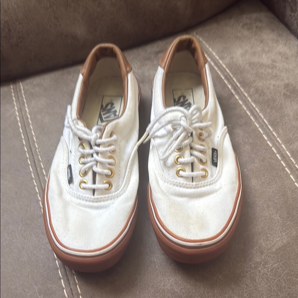 Vans White and Brown Sneakers Classic Style